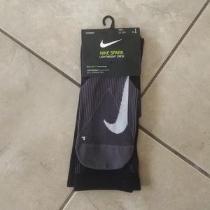 NIKE RUNNING SOCKS - new brand - size 12 - 13.5